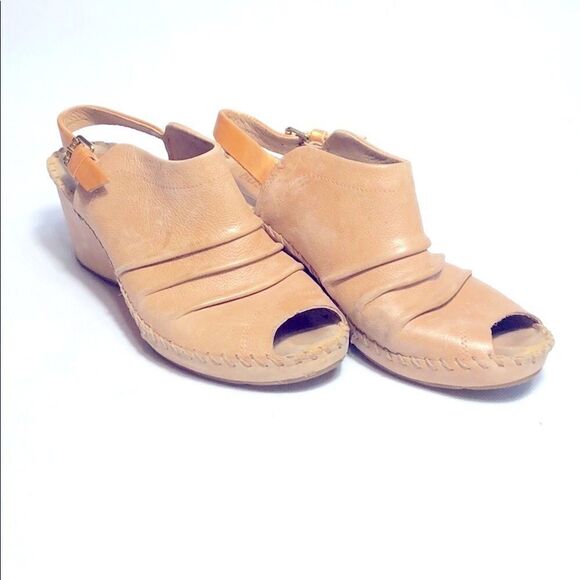 Bussola Peep Toe Wedge Shoes - Picture 13 of 13